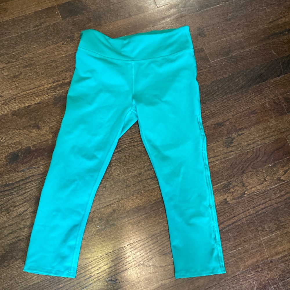 Fabletics leggings green with side slits size small